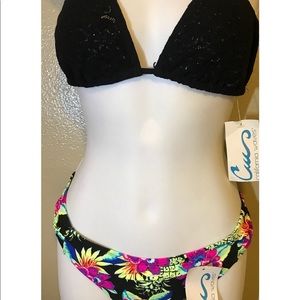 NWT Macy’s California waves swimwear sz medium
